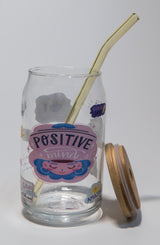 علبة هدايا فاخرة (إصدار محدود) – اسكرنشي حرير، كوب إيجابي، شنطة قهوة، شفاطات قابلة لإعادة الاستخدام – هدية مثالية للصديقة المقرّبة، الأصدقاء، الأم أو الأخت